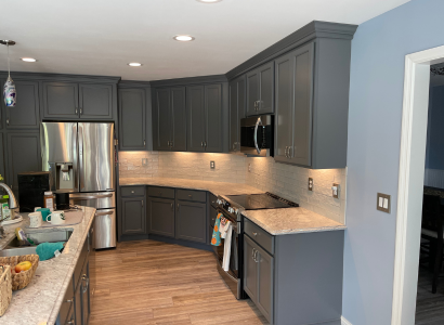 Modern kitchen lighting installation
